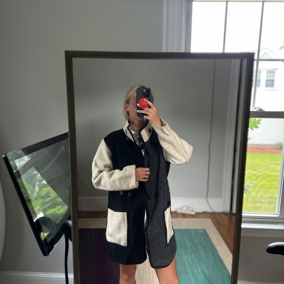 Lillunn Women's Black and White Jacket Sten wool jacket - Picture 2 of 5